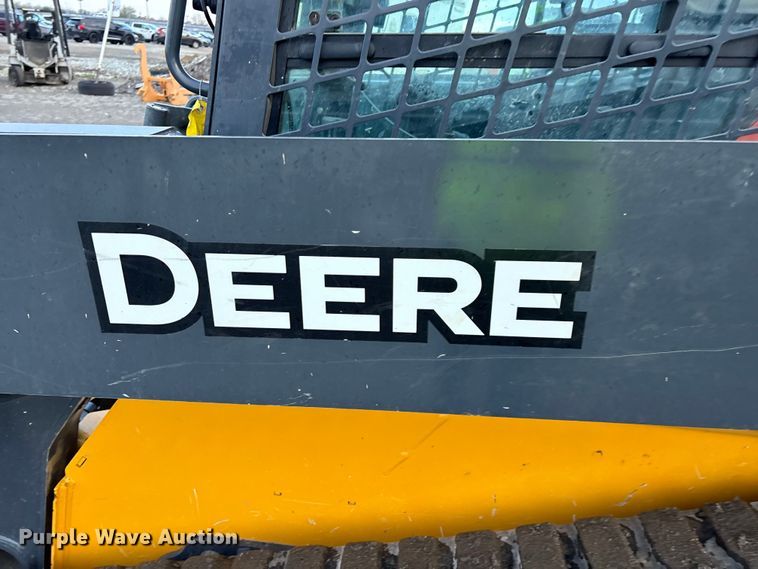 image for item YA2991 2025 John Deere 325G tracked skid steer loader