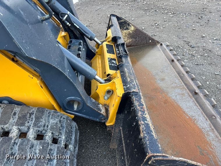 image for item YA2991 2025 John Deere 325G tracked skid steer loader