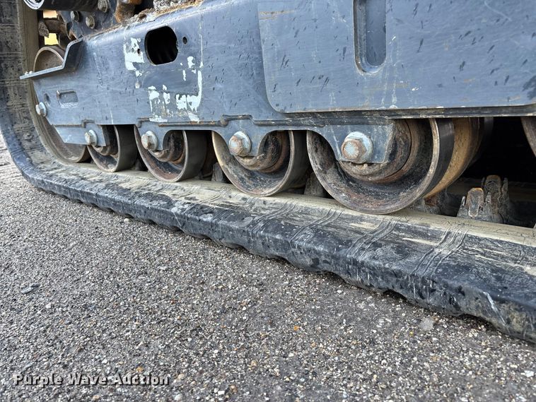 image for item YA2991 2025 John Deere 325G tracked skid steer loader