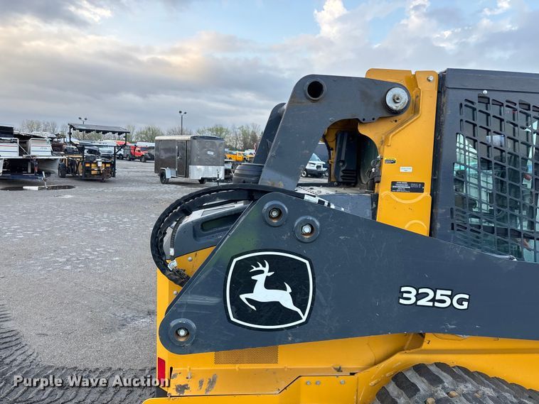image for item YA2991 2025 John Deere 325G tracked skid steer loader