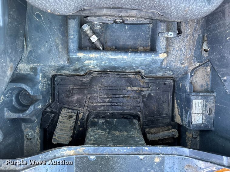 image for item YA2991 2025 John Deere 325G tracked skid steer loader