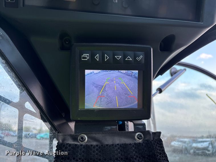 image for item YA2991 2025 John Deere 325G tracked skid steer loader