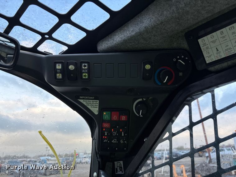 image for item YA2991 2025 John Deere 325G tracked skid steer loader