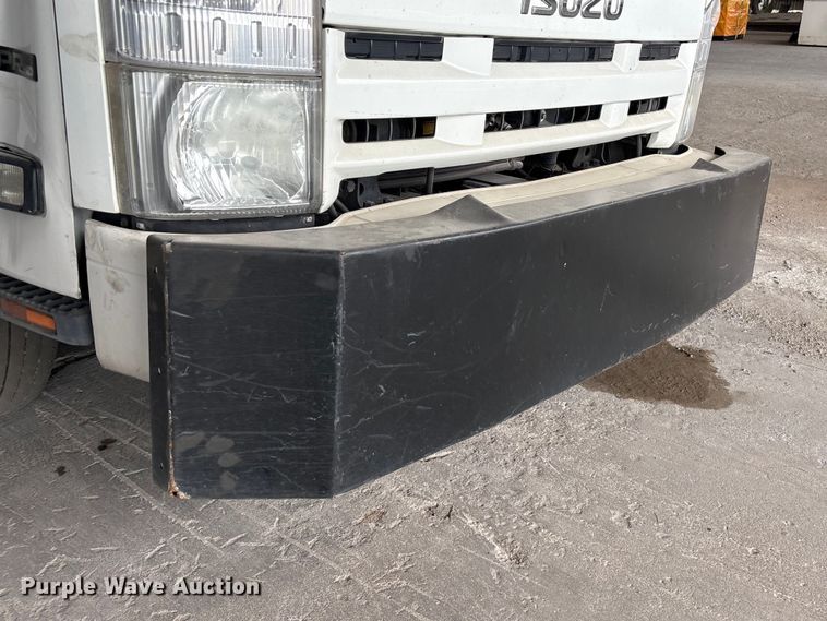 image for item YA3006 2014 Isuzu NPR street sweeper truck