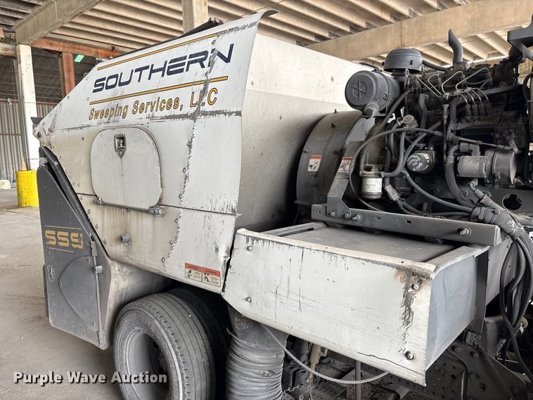 image for item YA3006 2014 Isuzu NPR street sweeper truck
