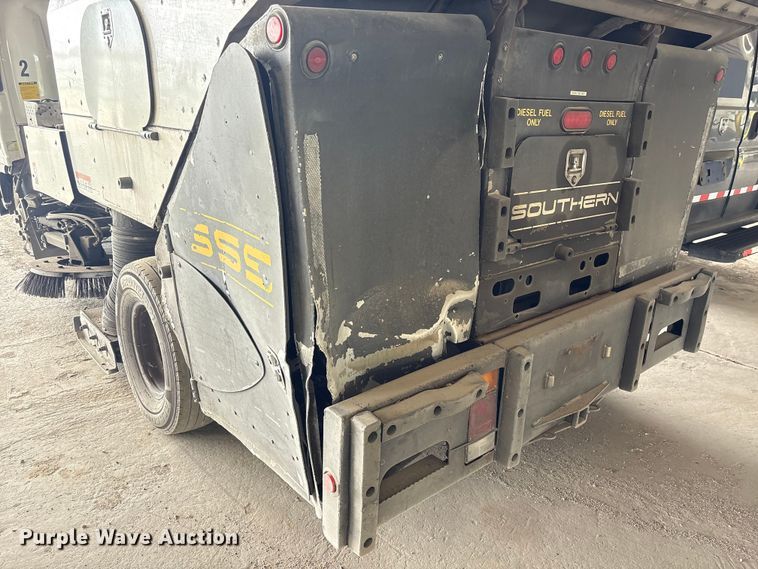 image for item YA3006 2014 Isuzu NPR street sweeper truck