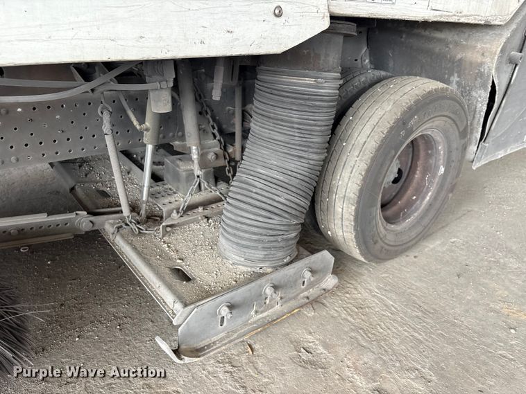 image for item YA3006 2014 Isuzu NPR street sweeper truck