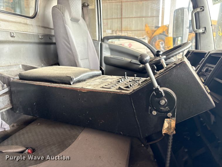 image for item YA3006 2014 Isuzu NPR street sweeper truck