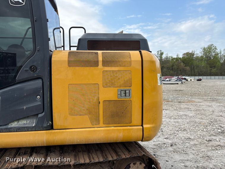 image for item YA3012 2018 John Deere 130G excavator