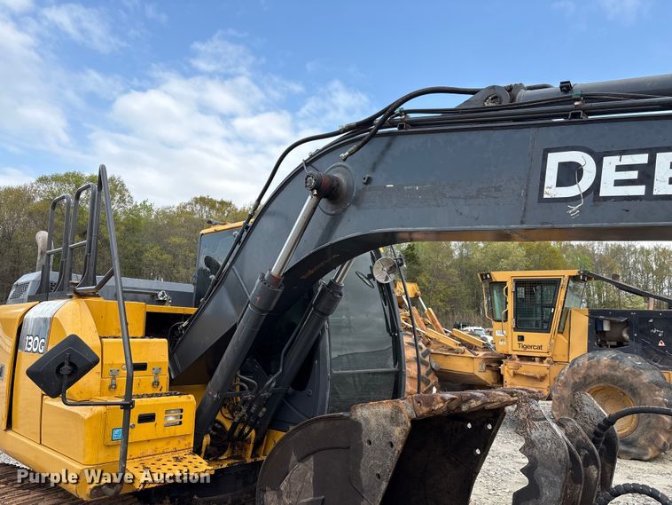 image for item YA3012 2018 John Deere 130G excavator