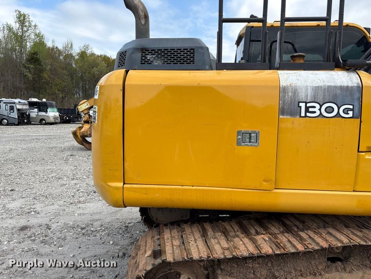 image for item YA3012 2018 John Deere 130G excavator