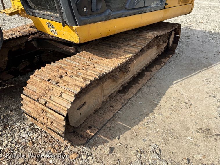 image for item YA3012 2018 John Deere 130G excavator