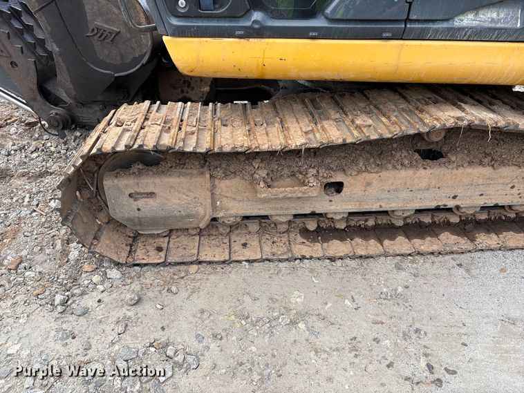 image for item YA3012 2018 John Deere 130G excavator