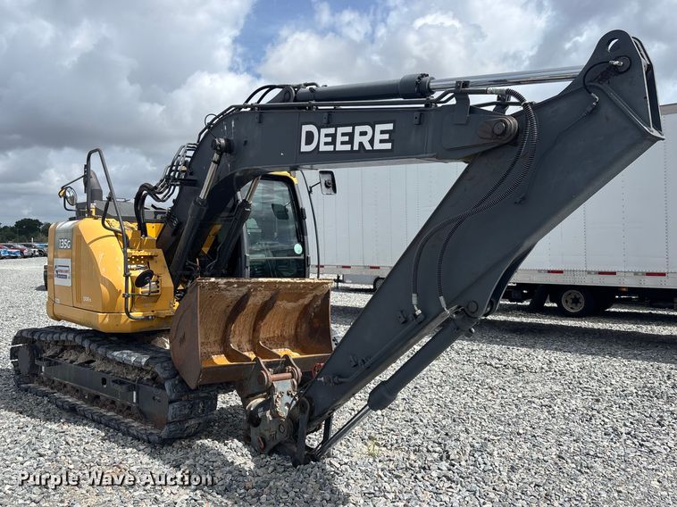 image for item YA3019 2021 John Deere 135G excavator