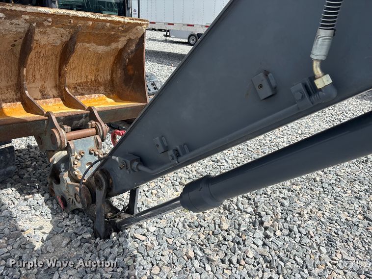 image for item YA3019 2021 John Deere 135G excavator