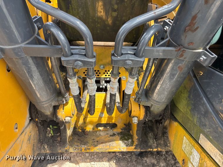 image for item YA3019 2021 John Deere 135G excavator