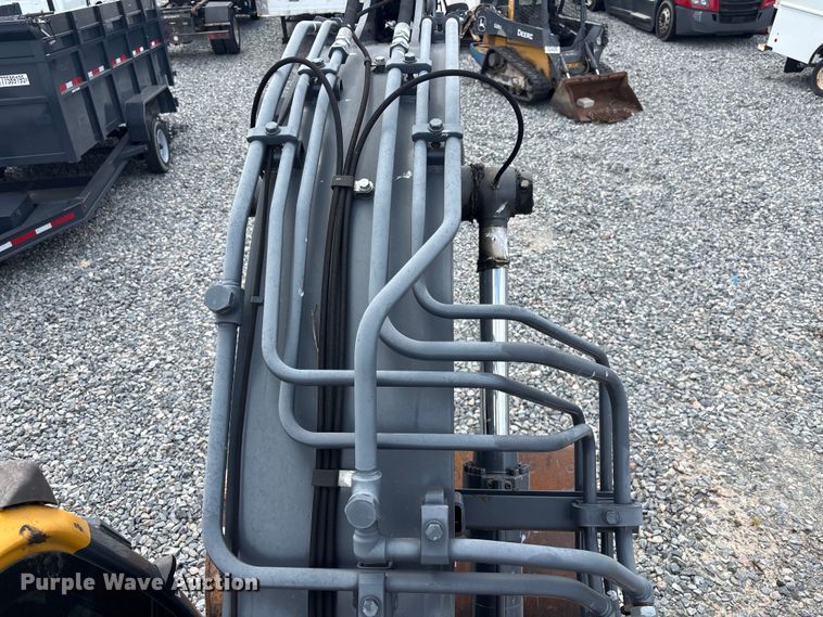 image for item YA3019 2021 John Deere 135G excavator