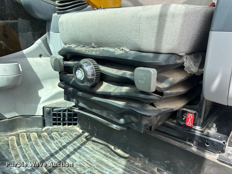 image for item YA3019 2021 John Deere 135G excavator