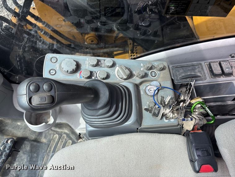 image for item YA3019 2021 John Deere 135G excavator