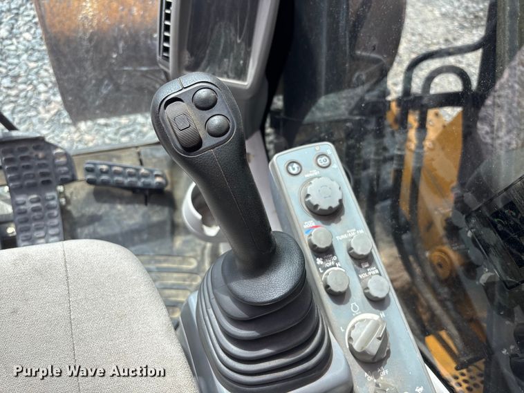 image for item YA3019 2021 John Deere 135G excavator