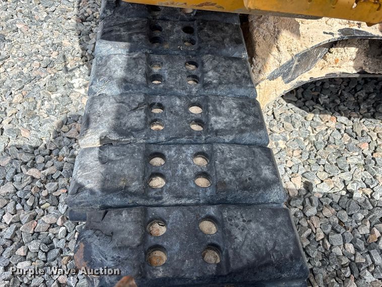 image for item YA3019 2021 John Deere 135G excavator