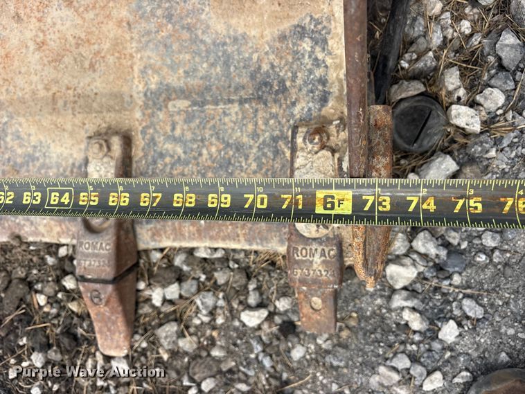 image for item YA3030 2006 Bobcat T300 tracked skid steer loader