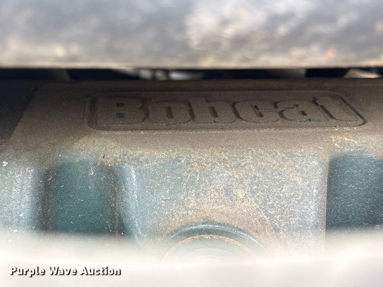 image for item YA3030 2006 Bobcat T300 tracked skid steer loader