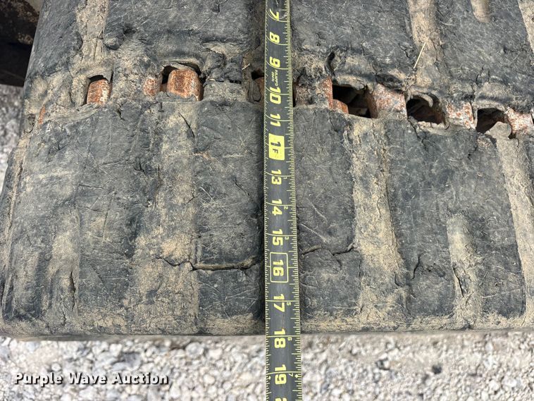 image for item YA3030 2006 Bobcat T300 tracked skid steer loader