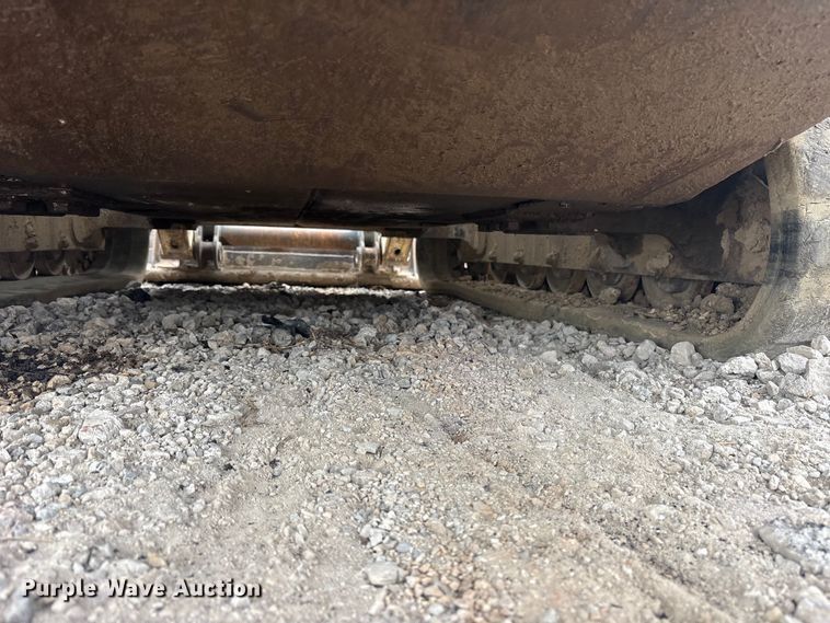 image for item YA3030 2006 Bobcat T300 tracked skid steer loader