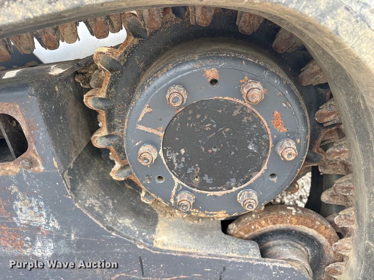 image for item YA3030 2006 Bobcat T300 tracked skid steer loader