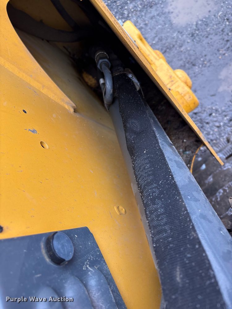 image for item YA3031 2022 John Deere 317G tracked skid steer loader