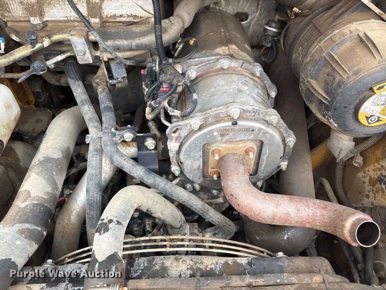 image for item YA3031 2022 John Deere 317G tracked skid steer loader