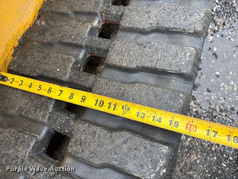 image for item YA3031 2022 John Deere 317G tracked skid steer loader