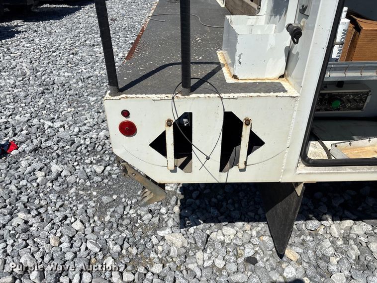 image for item YA3101 2013 Ford F450 Super Duty utility / service truck