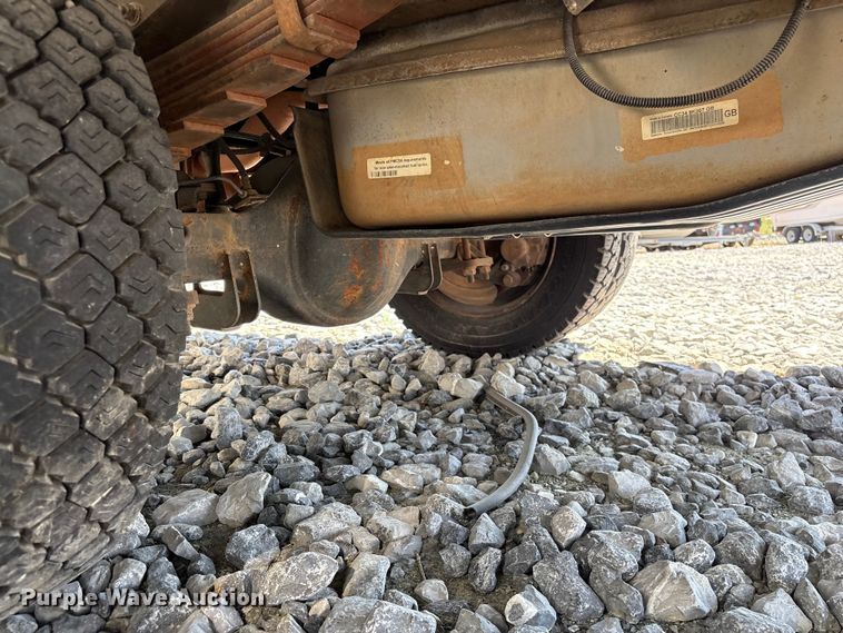 image for item YA3101 2013 Ford F450 Super Duty utility / service truck