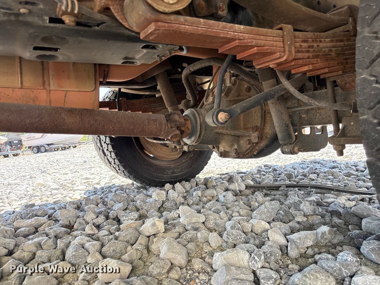 image for item YA3101 2013 Ford F450 Super Duty utility / service truck