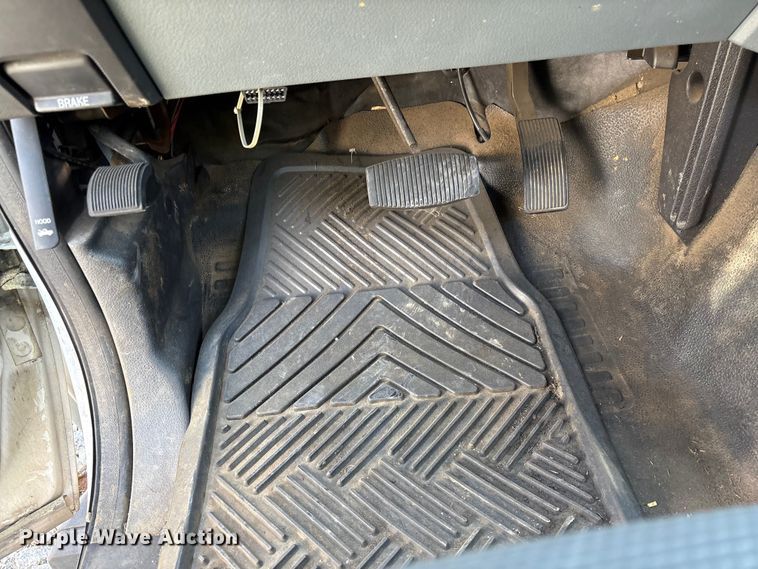 image for item YA3101 2013 Ford F450 Super Duty utility / service truck