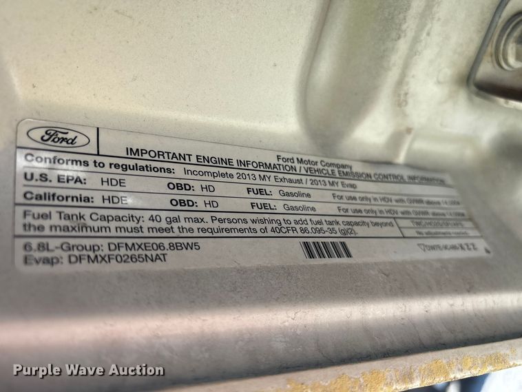 image for item YA3101 2013 Ford F450 Super Duty utility / service truck