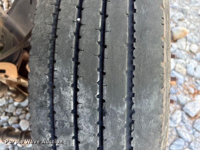 image for item YA3101 2013 Ford F450 Super Duty utility / service truck