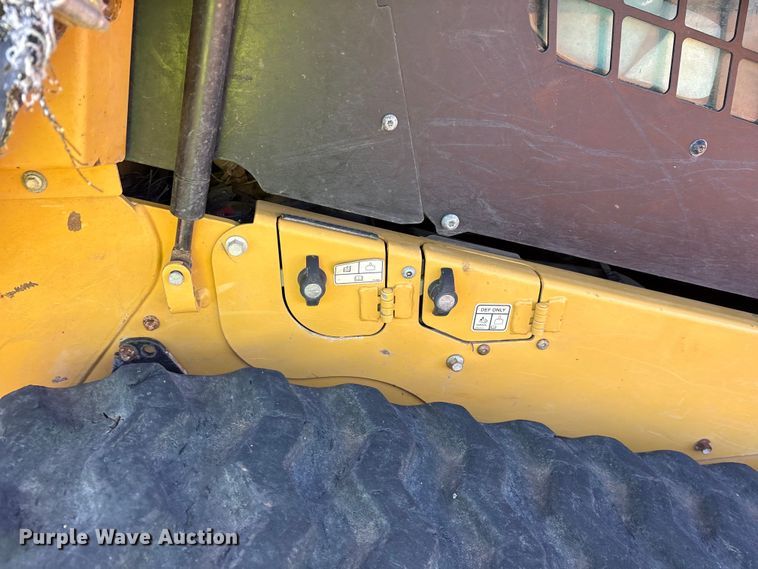 image for item YA3148 2020 Caterpillar 299D3 XE tracked skid steer loader