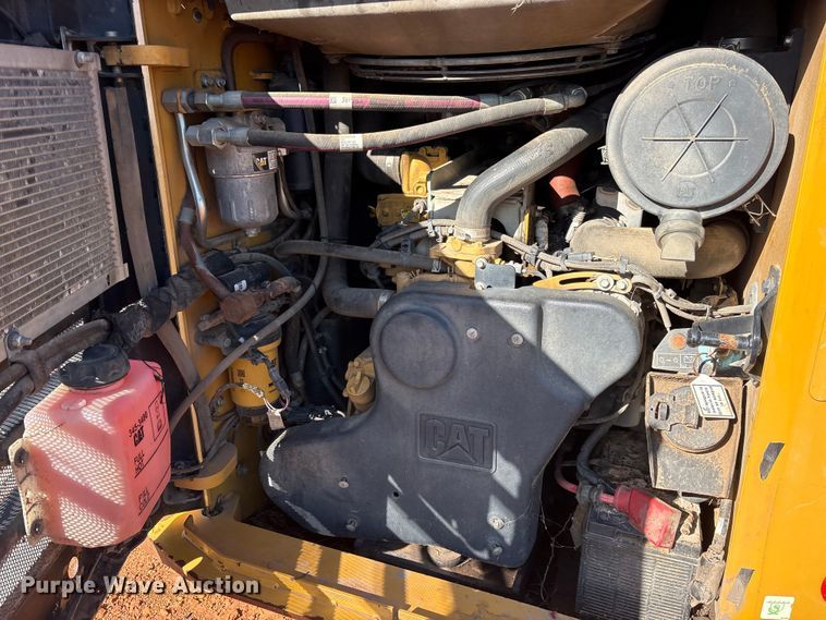 image for item YA3148 2020 Caterpillar 299D3 XE tracked skid steer loader