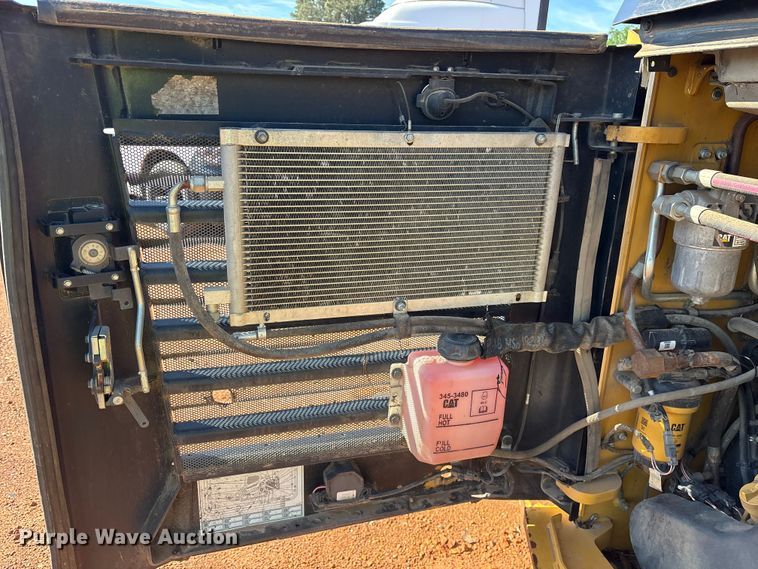 image for item YA3148 2020 Caterpillar 299D3 XE tracked skid steer loader