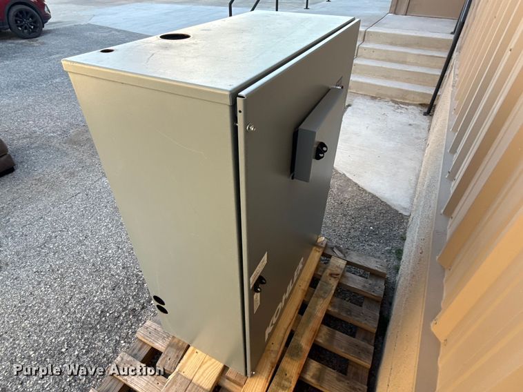 image for item DR1044 2023 Kohler KEP-DFVC-0400S-NK automatic transfer switch