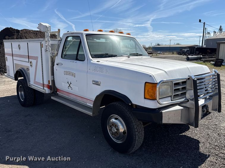 image for item DR1046 1991 Ford F350 utility bed pickup truck