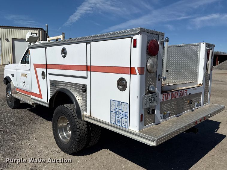 image for item DR1046 1991 Ford F350 utility bed pickup truck