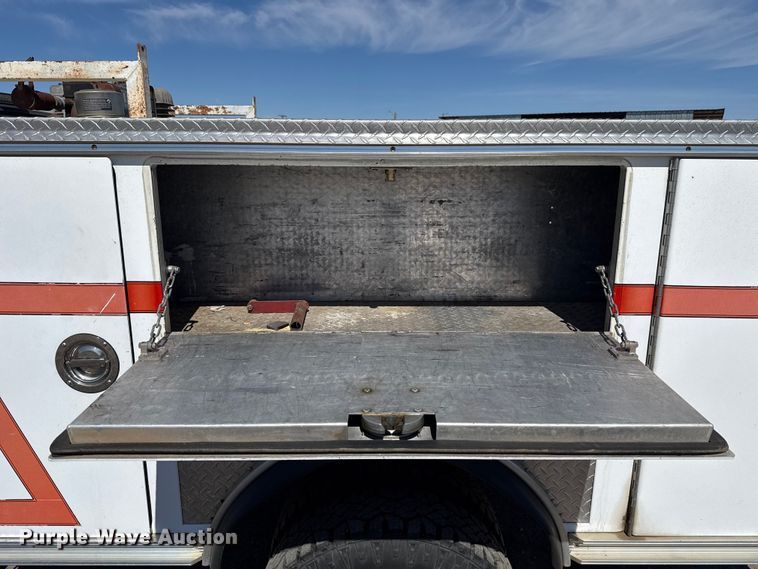 image for item DR1046 1991 Ford F350 utility bed pickup truck