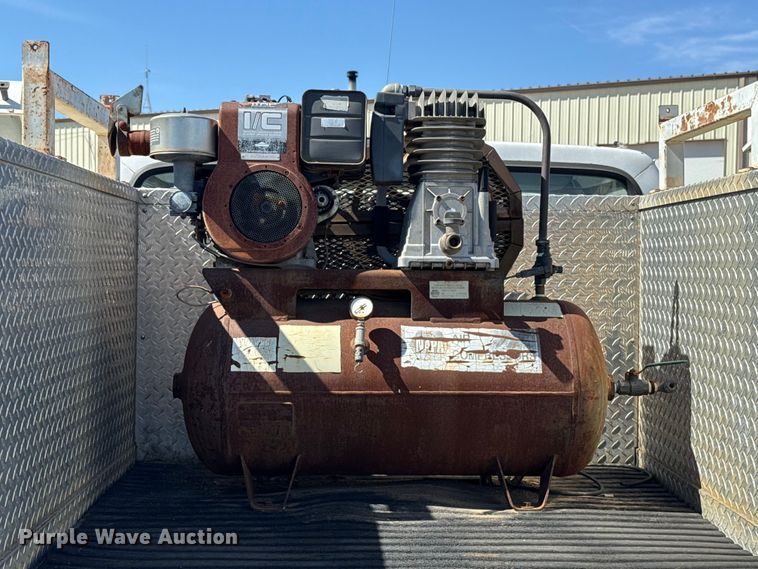 image for item DR1046 1991 Ford F350 utility bed pickup truck