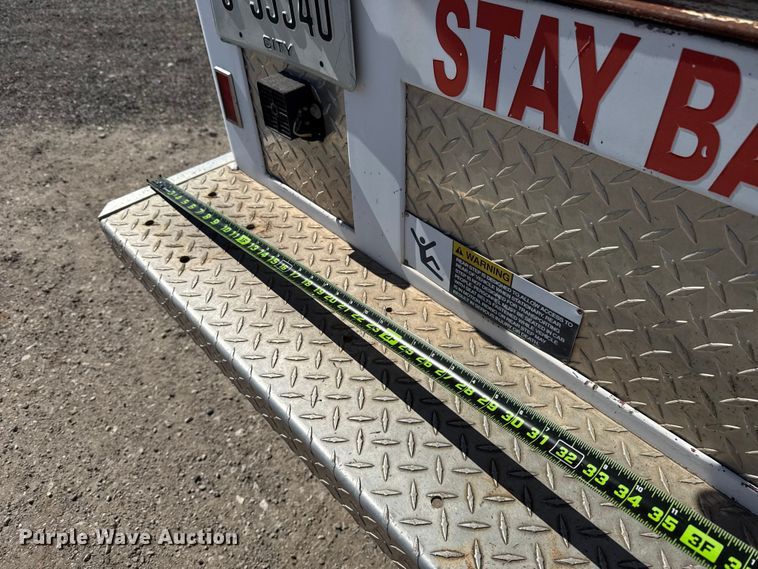 image for item DR1046 1991 Ford F350 utility bed pickup truck