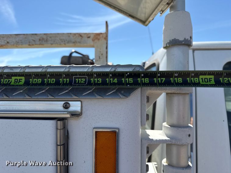 image for item DR1046 1991 Ford F350 utility bed pickup truck