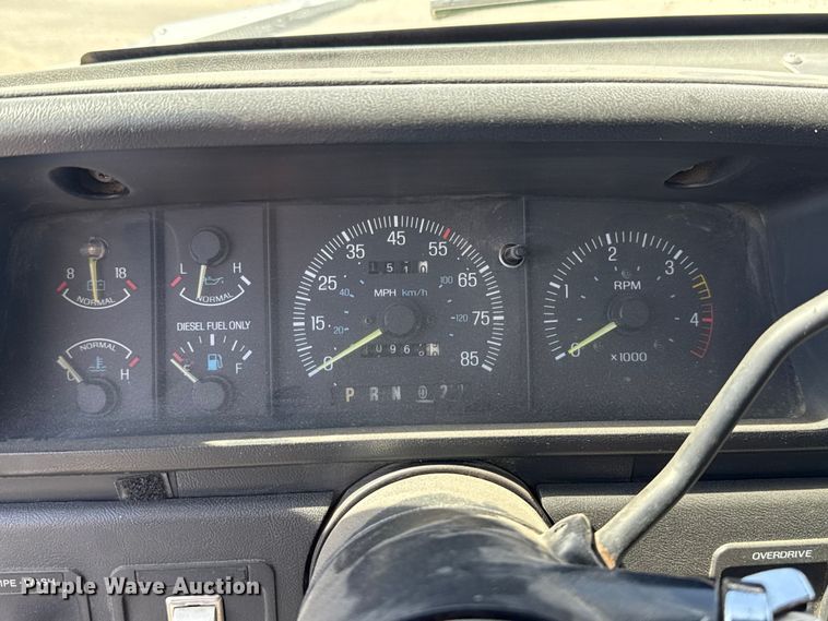 image for item DR1046 1991 Ford F350 utility bed pickup truck